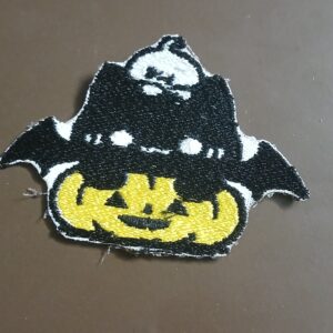 Batty cat pumkin yellow embroidery patch